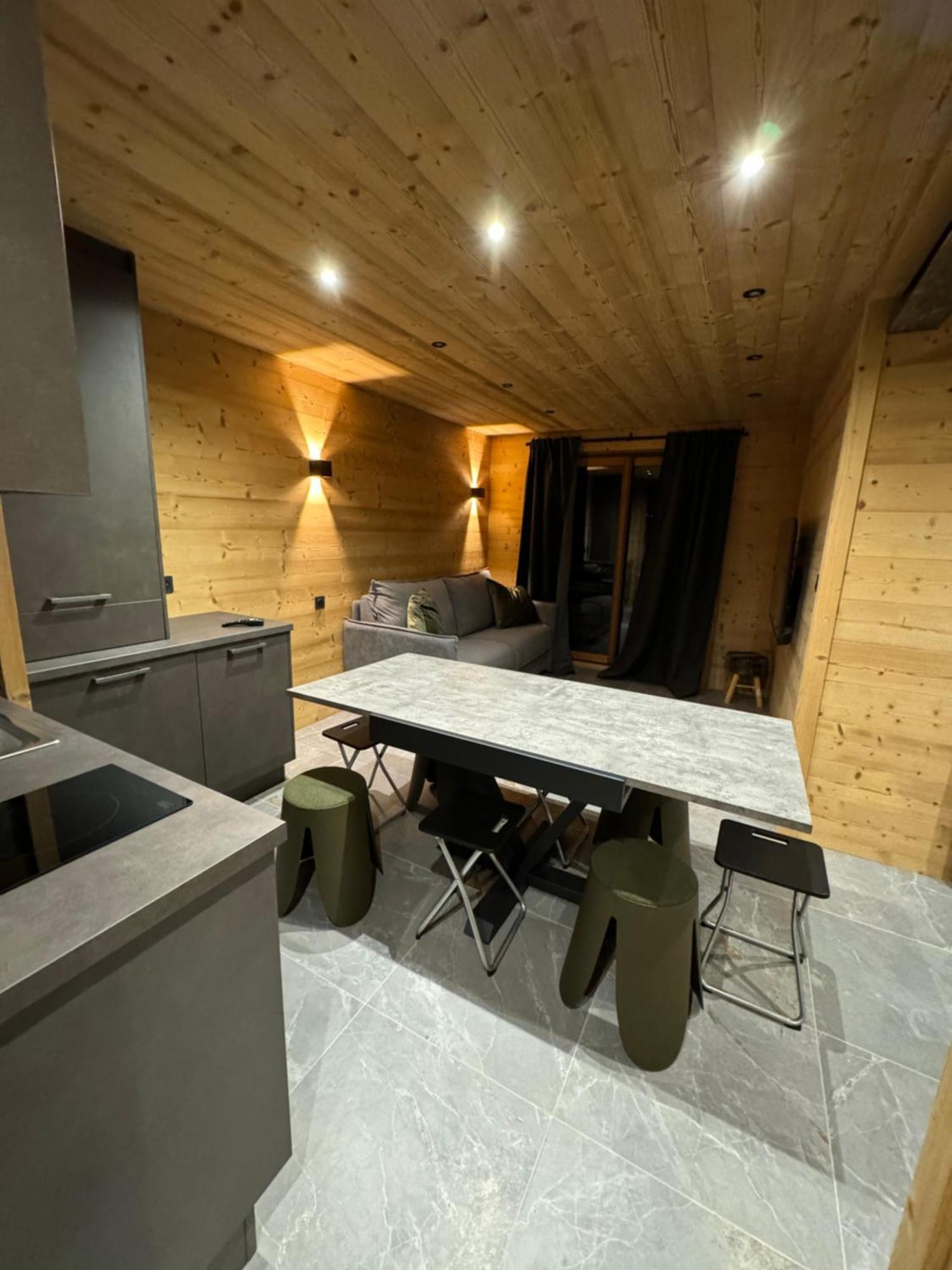 Appartement Familiale Residence Les Vans Recoin 1650 Chamrousse Buitenkant foto